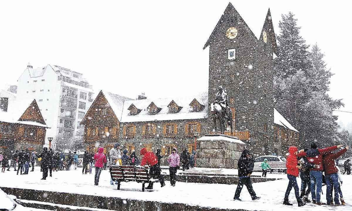 Vista de Bariloche com neve