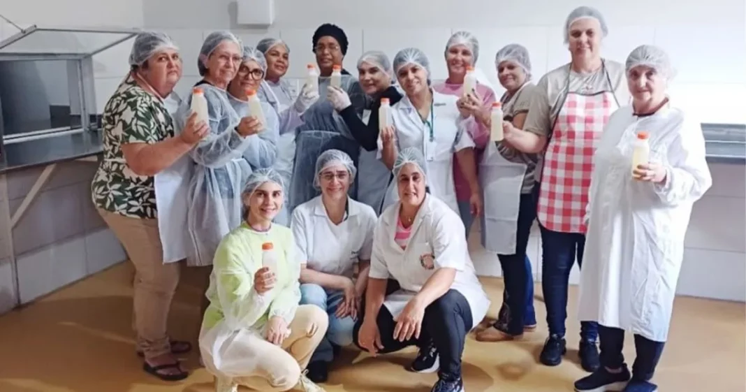 Agricultoras se capacitam para produção de mel de cacau no Espírito Santo