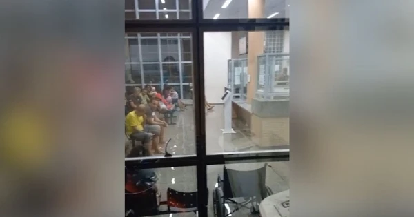 Alagamento na UPA de Riviera da Barra por chuva