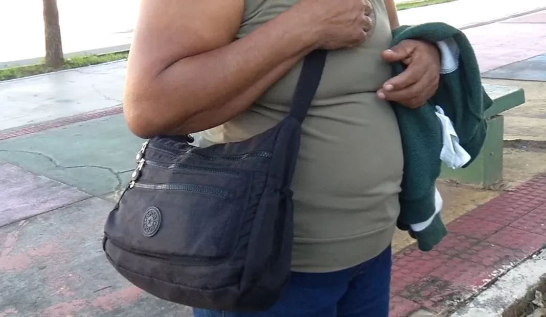 Aposentada recupera bolsa com R$ 12 mil em Cariacica