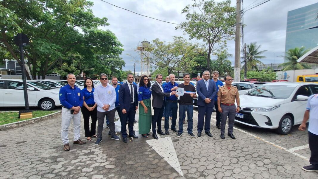 Corpo de Bombeiros e Polícia Científica ganham novas viaturas