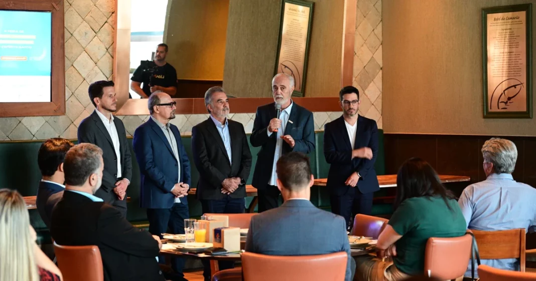 Feira aborda potencial logístico do ES e visa R$ 50 milhões em negócios