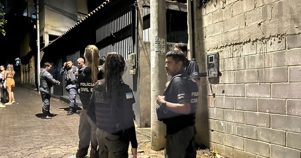 Jovem baleado morre após correr para casa da namorada em Cariacica