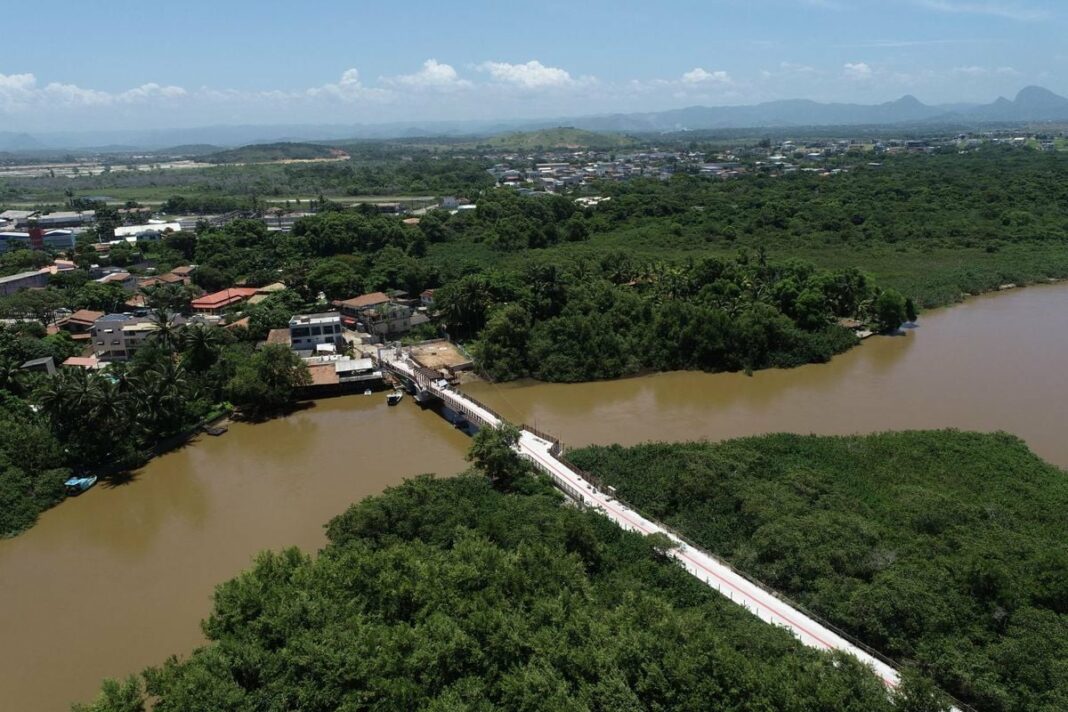 Jovem é executado a tiros na Barra do Jucu, Vila Velha