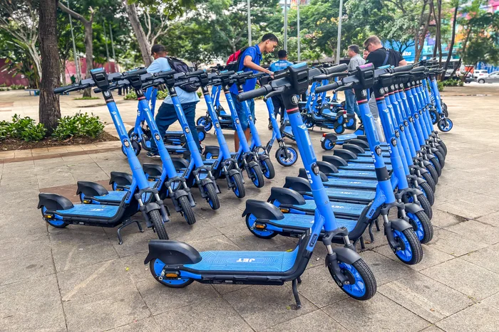 Guarapari implementa sistema de patinetes elétricos no transporte