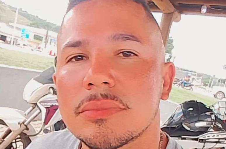 Paulo César Soares é guarda municipal na Bahia e foi preso por suspeita de matar cantor de arrocha 