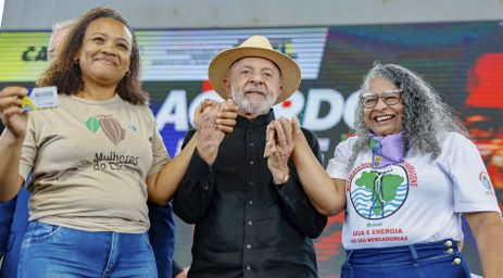Linhares (ES), 11/07/2025 - Presidente da República, Luiz Inácio Lula da Silva, durante a cerimônia de apresentação dos avanços do Novo Acordo Rio Doce, no Parque de Exposições de Linhares.